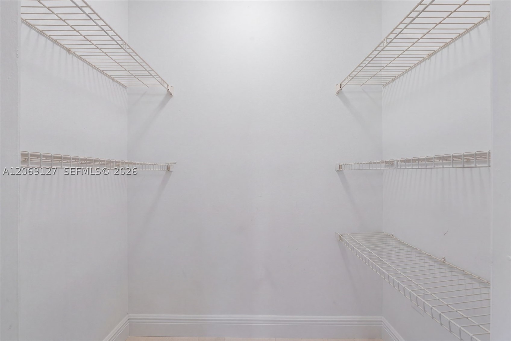 9801 Collins Ave #20V, Bal Harbour FL 33154