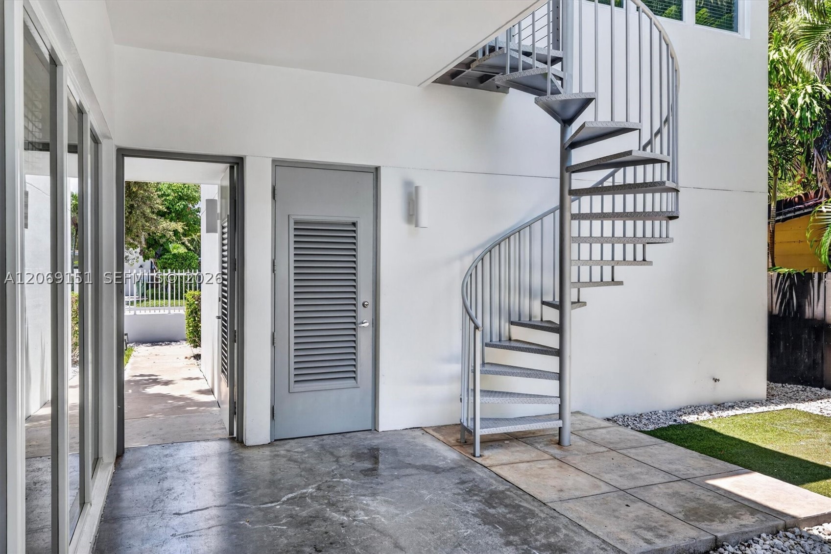 745 SW 22nd Rd, Miami FL 33129