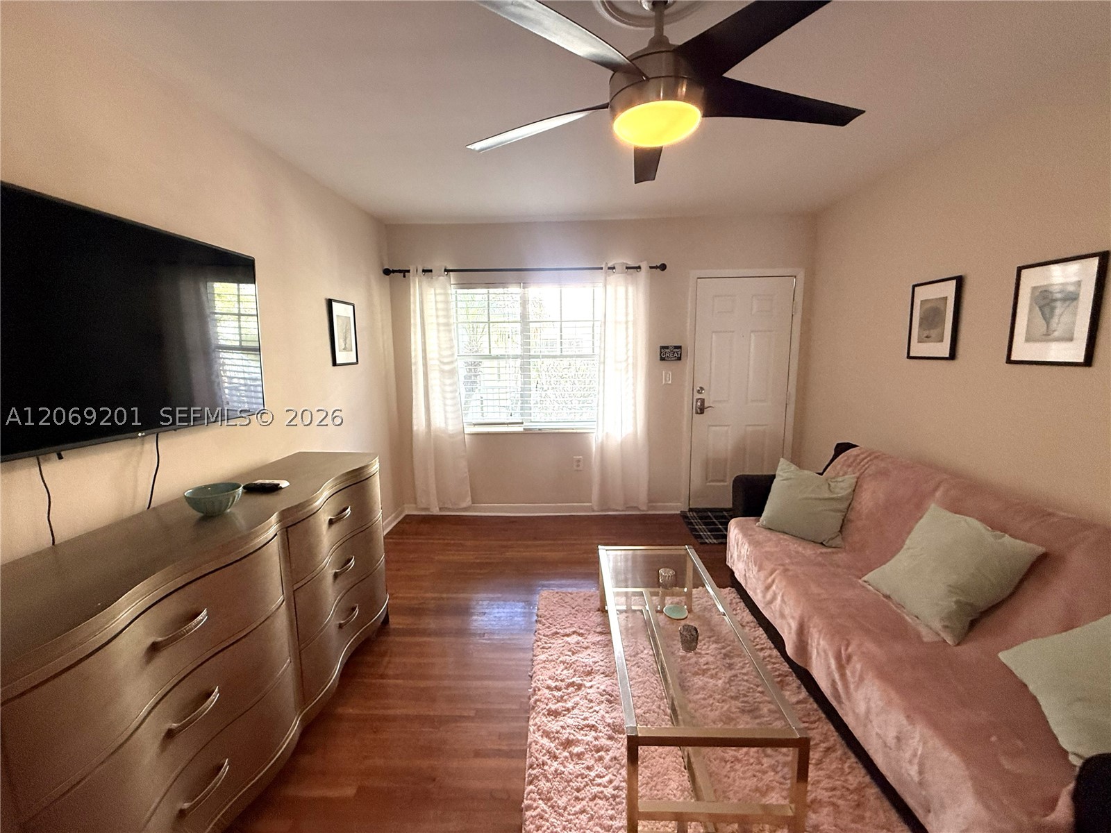 915 8th St #102, Miami Beach FL 33139