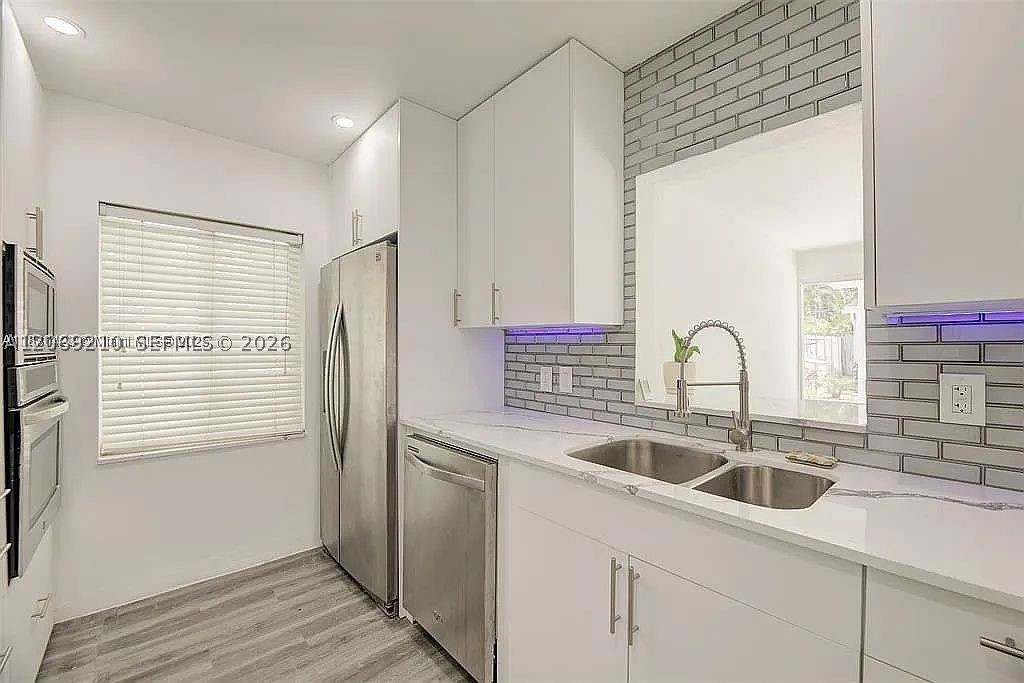638 SW 5th Ave, Fort Lauderdale FL 33315