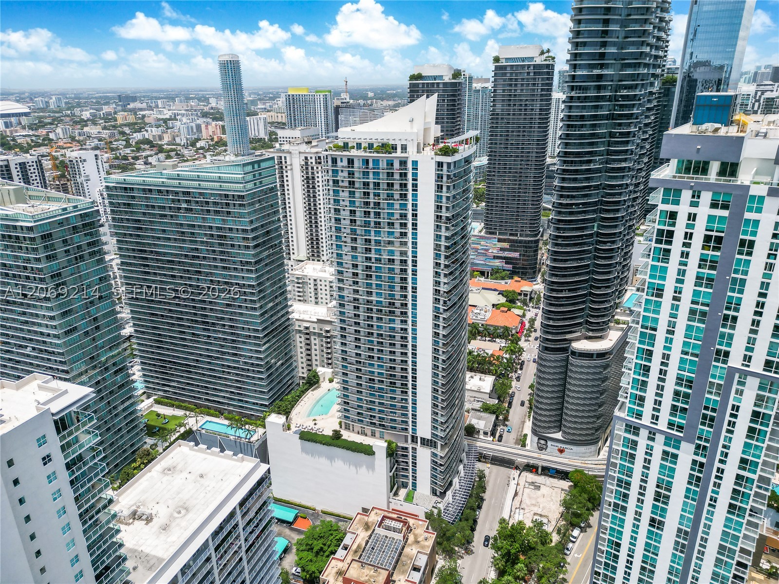 1100 S Miami Ave #1607, Miami FL 33130
