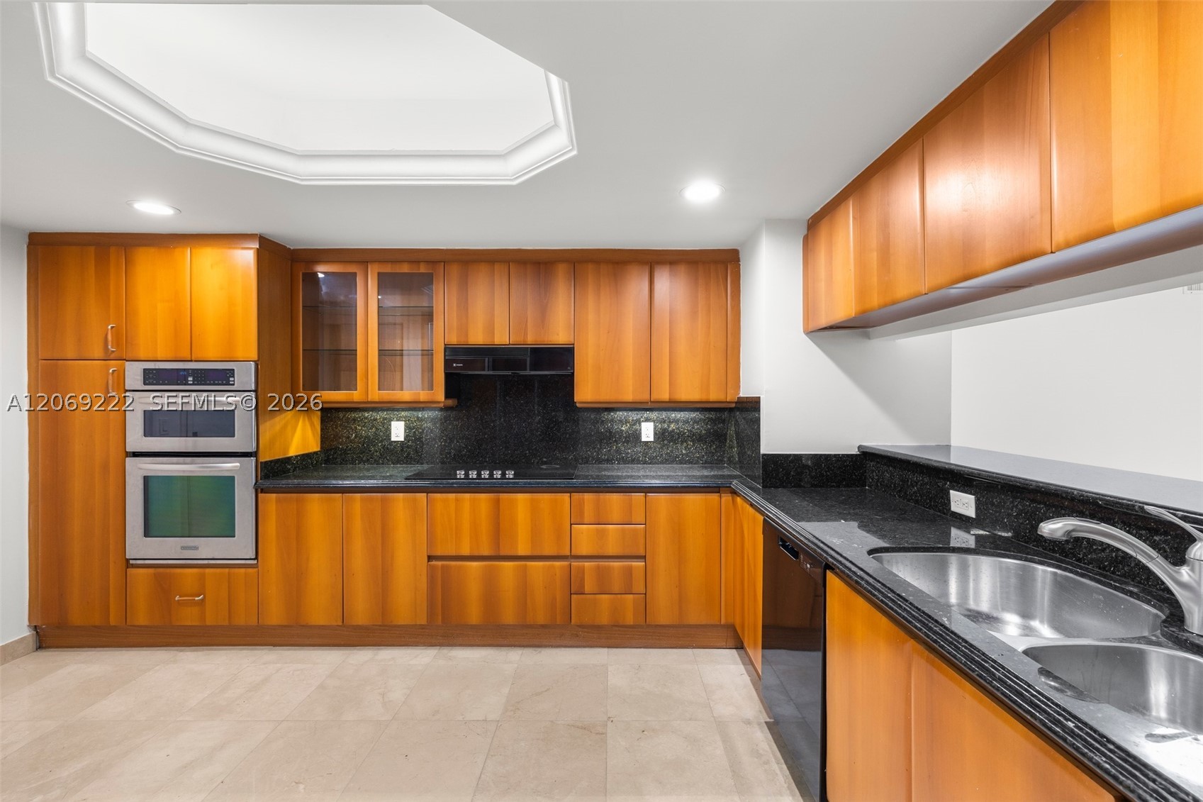 9559 Collins Ave #S9-D, Surfside FL 33154