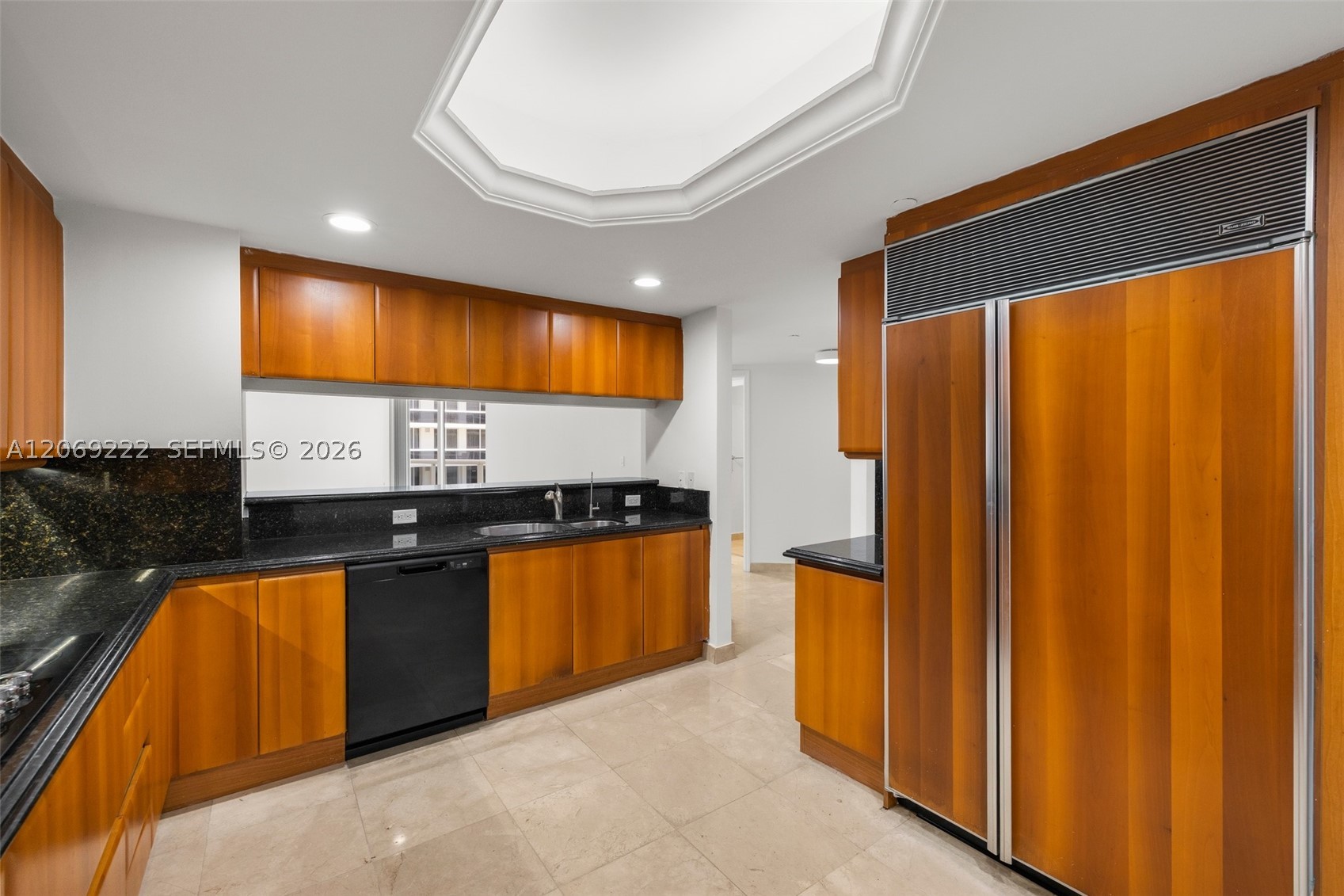 9559 Collins Ave #S9-D, Surfside FL 33154