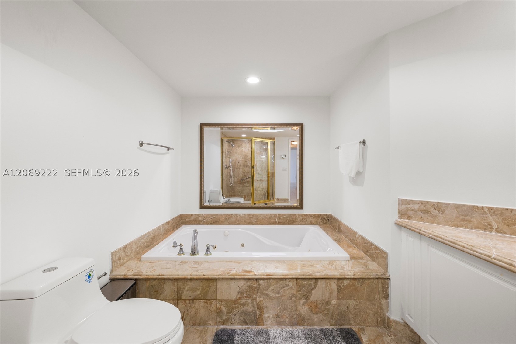9559 Collins Ave #S9-D, Surfside FL 33154