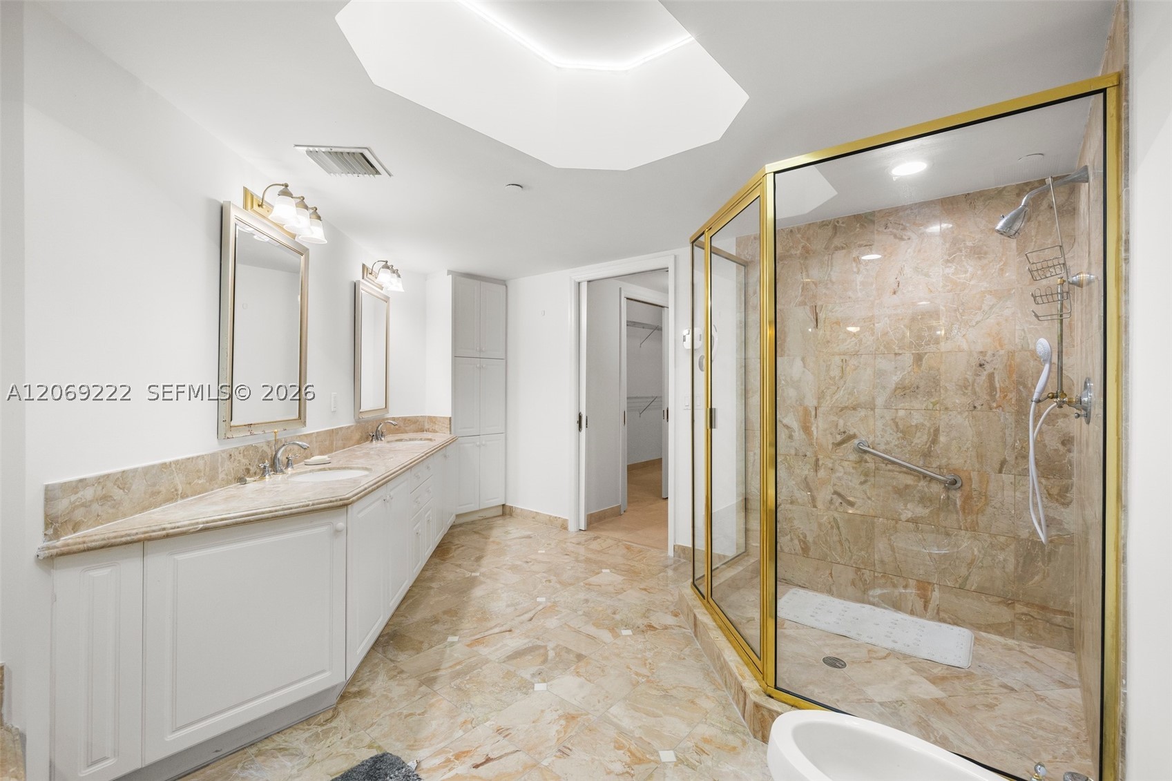 9559 Collins Ave #S9-D, Surfside FL 33154