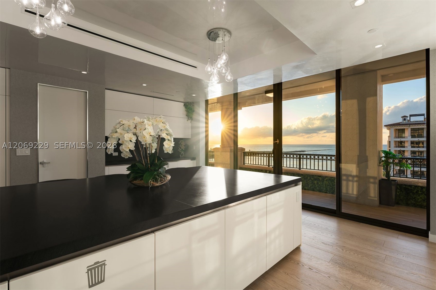 6893 Fisher Island Dr 6893 Lphcenter #6893, Miami Beach FL 33109