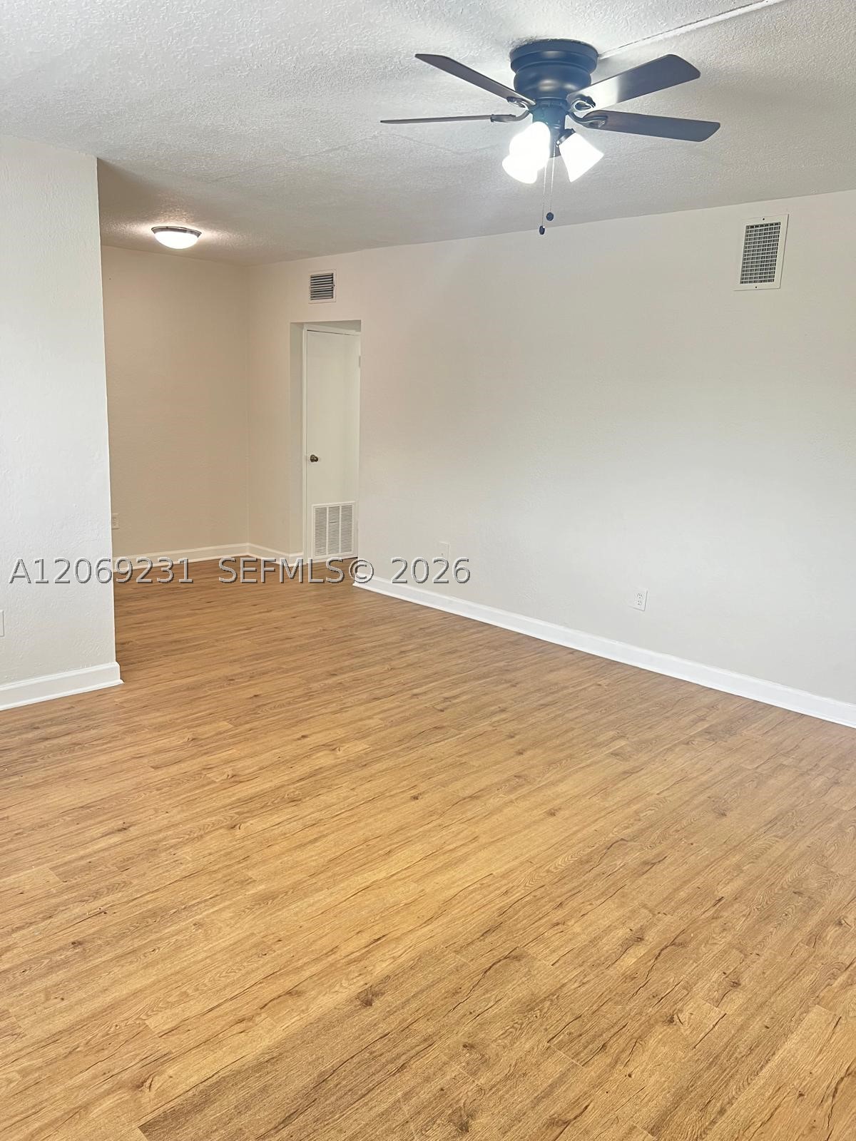 8271 Crespi Blvd #5, Miami Beach FL 33141