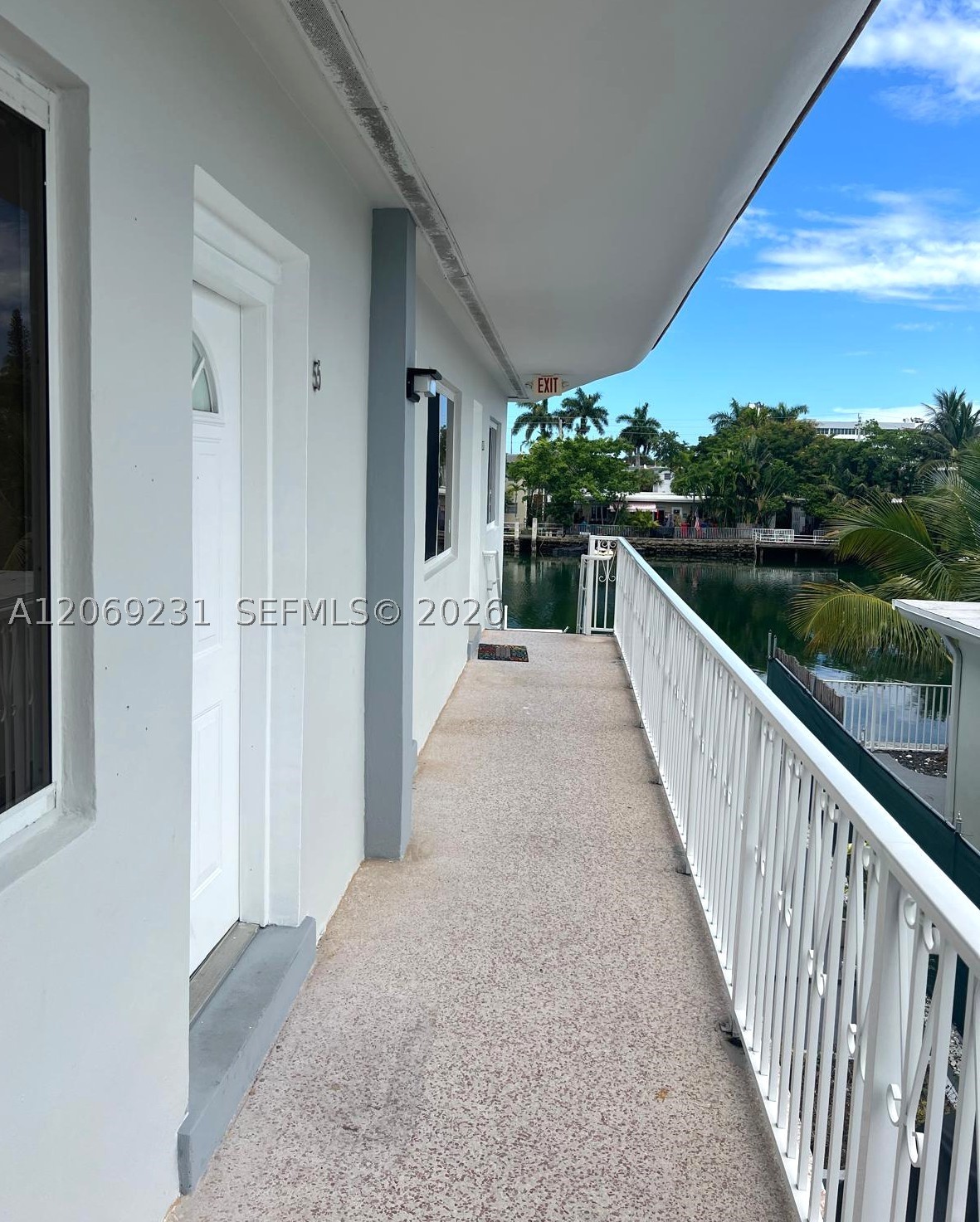 8271 Crespi Blvd #5, Miami Beach FL 33141