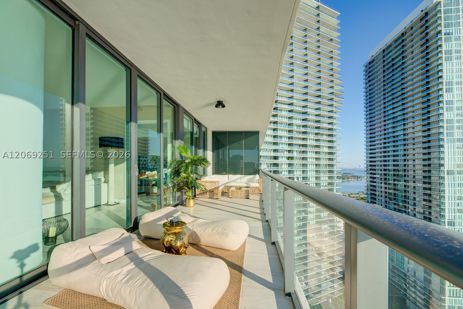 480 NE 31 ST #2601, Miami FL 33137