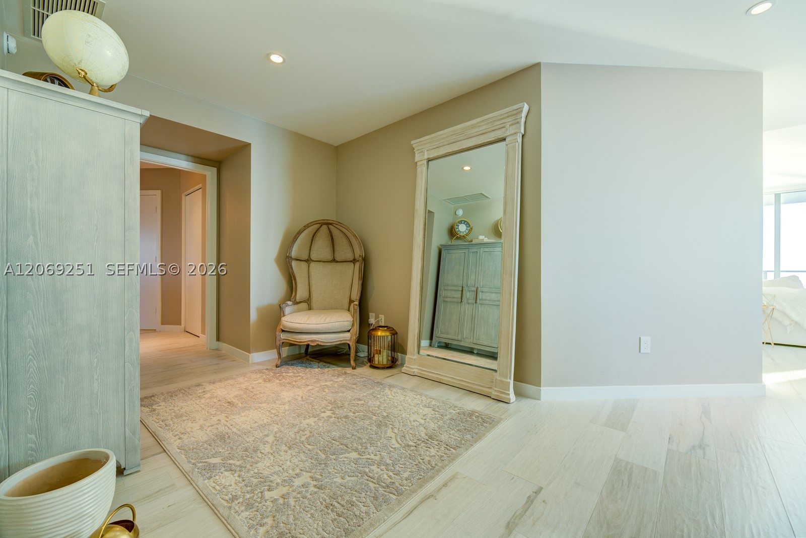 480 NE 31 ST #2601, Miami FL 33137