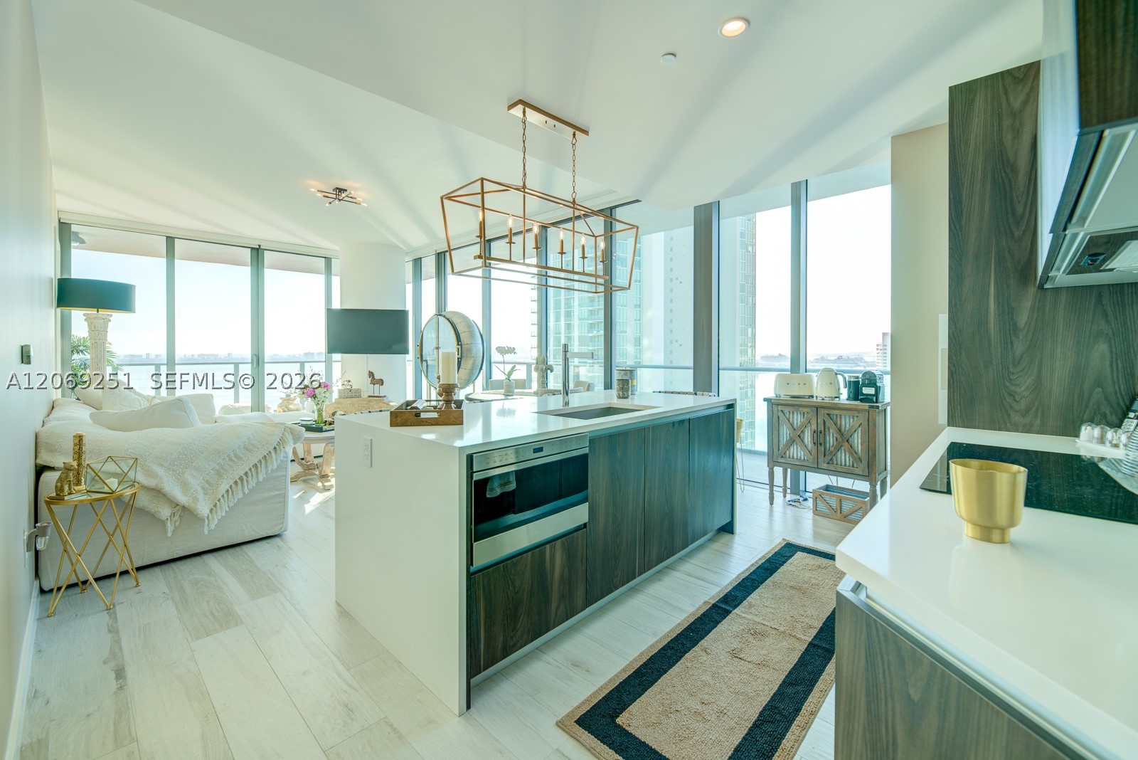 480 NE 31 ST #2601, Miami FL 33137