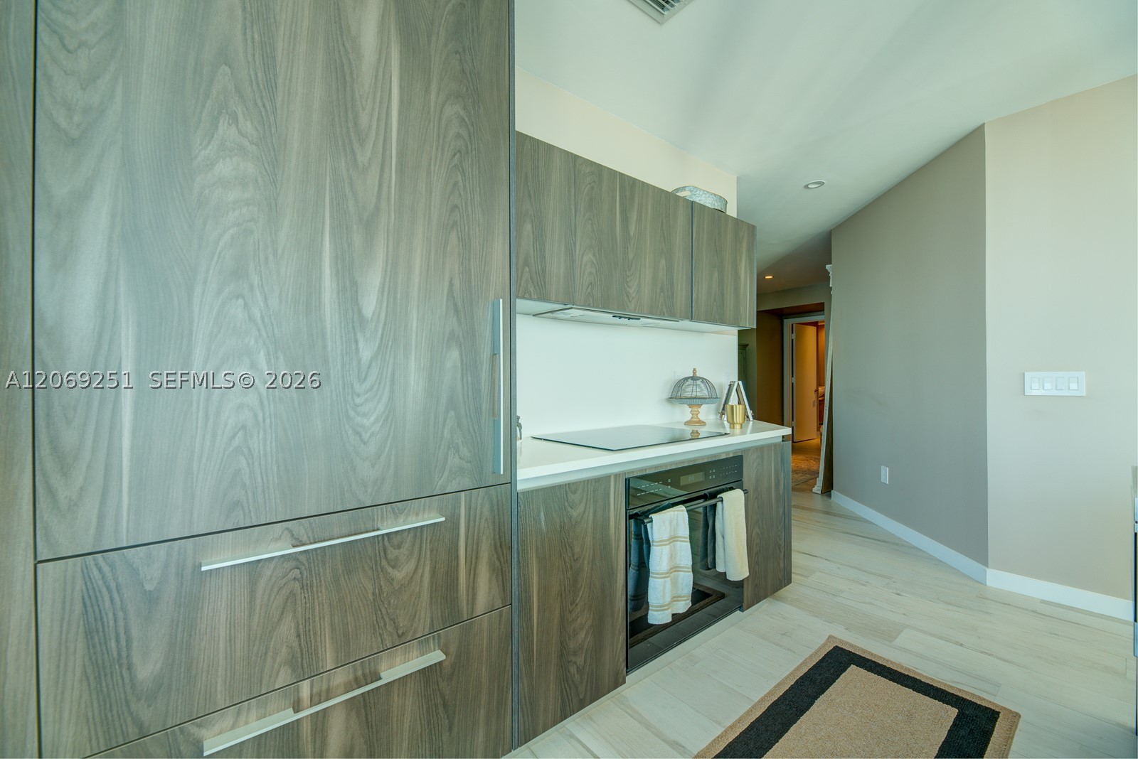 480 NE 31 ST #2601, Miami FL 33137