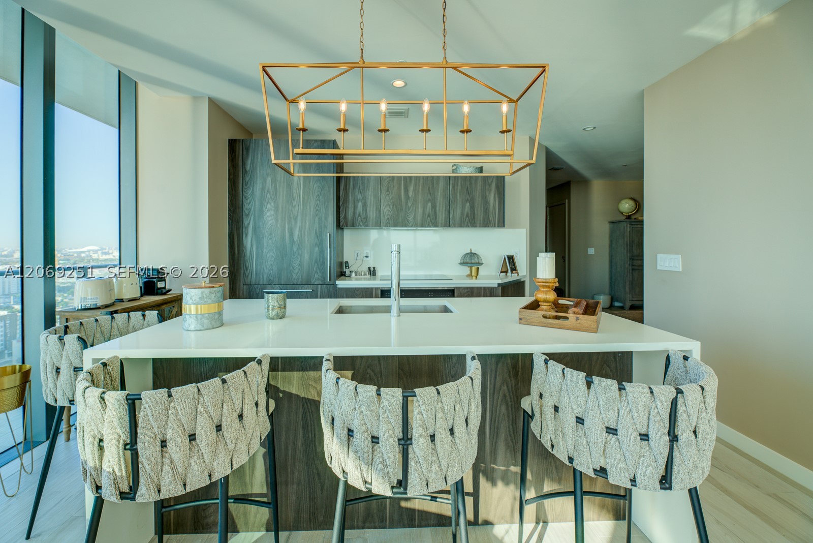 480 NE 31 ST #2601, Miami FL 33137
