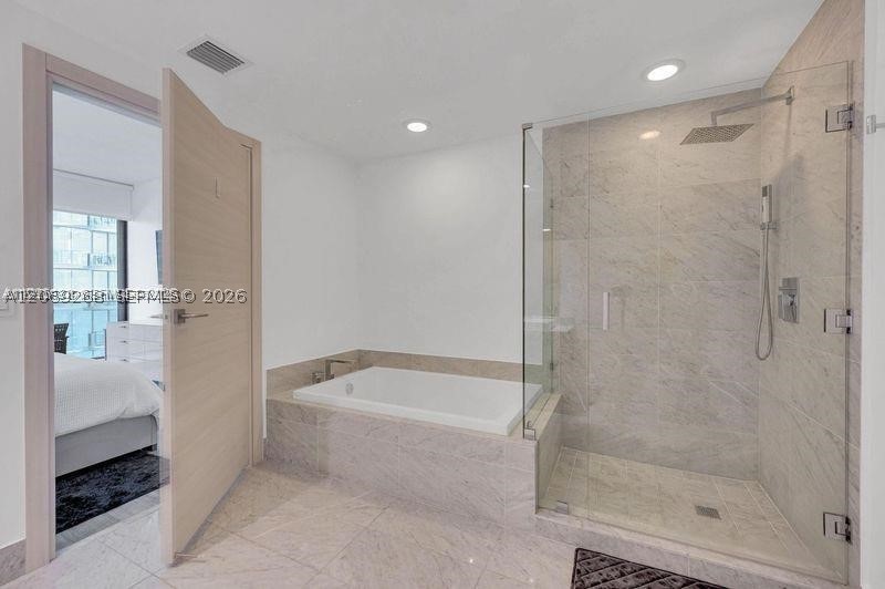 801 S Miami Ave #2006, Miami FL 33130