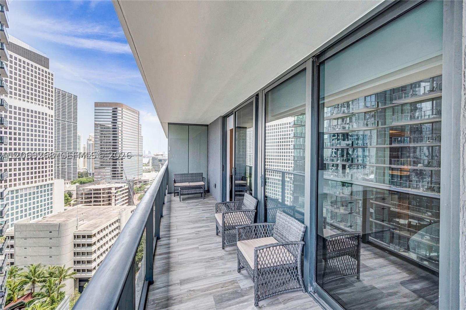801 S Miami Ave #2006, Miami FL 33130