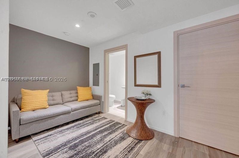 801 S Miami Ave #2006, Miami FL 33130