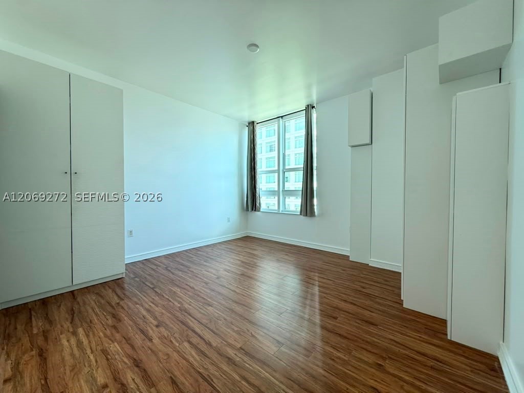 950 Brickell Bay Dr #1108, Miami FL 33131