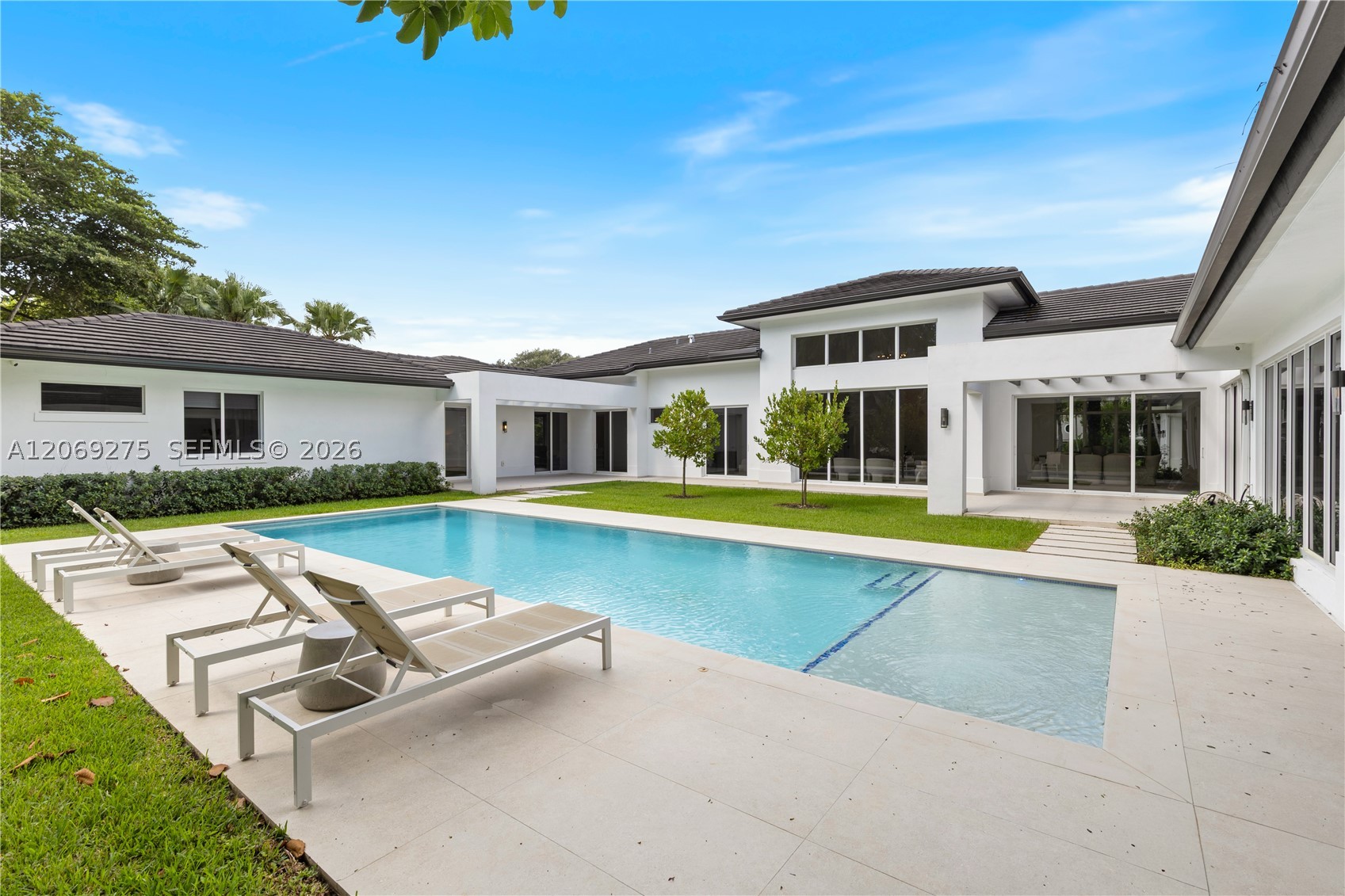9025 SW 114th St, Miami FL 33176