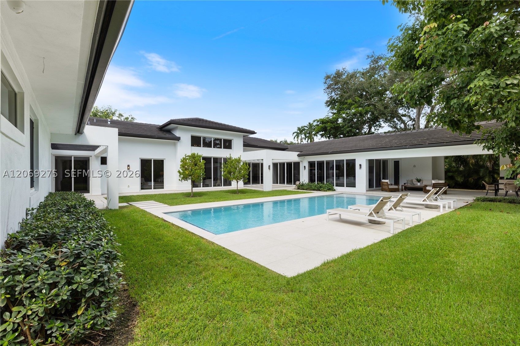 9025 SW 114th St, Miami FL 33176