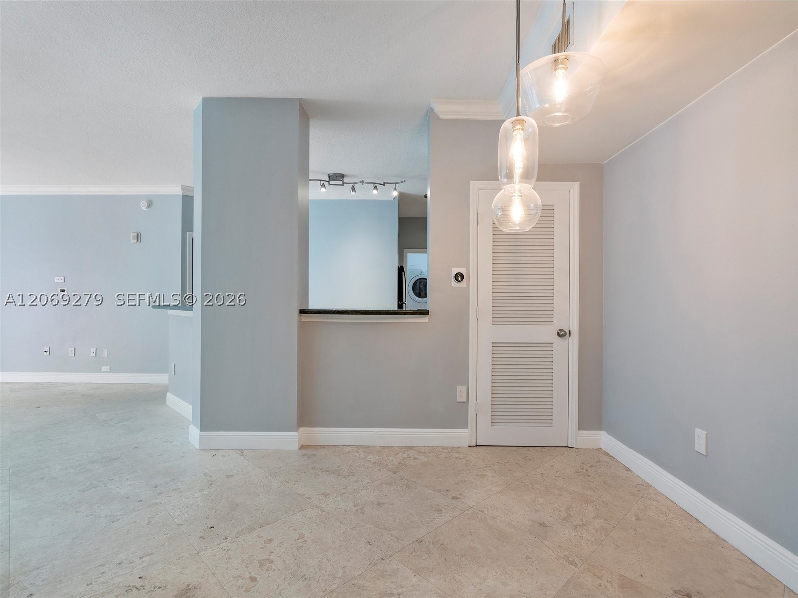 9172 Collins Ave #216, Surfside FL 33154