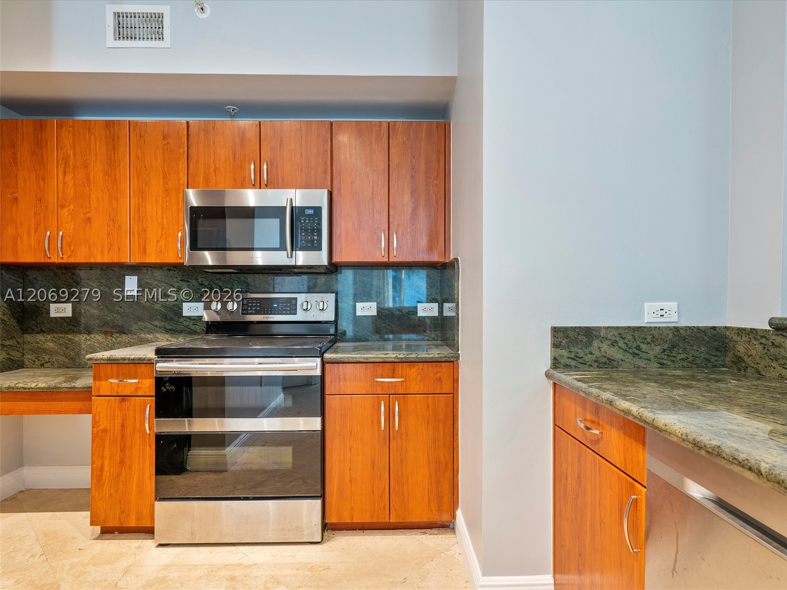 9172 Collins Ave #216, Surfside FL 33154