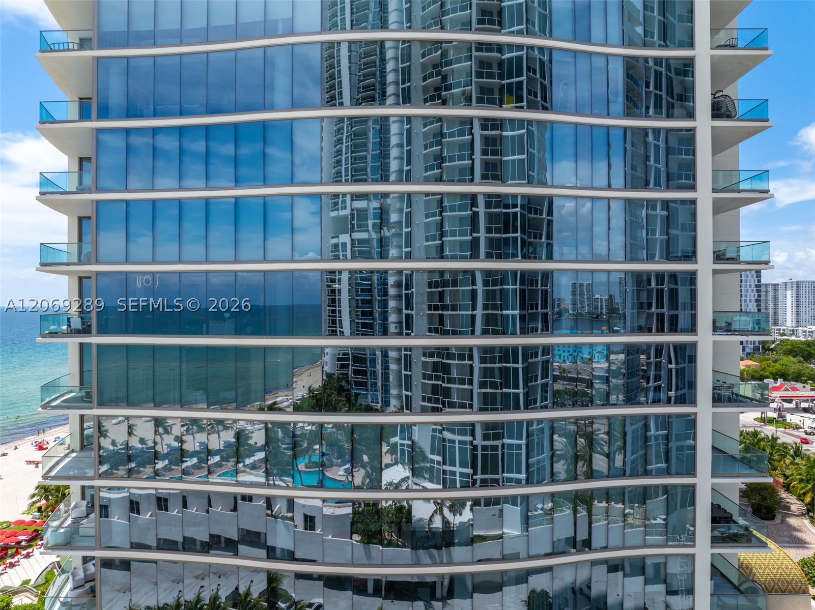 17975 Collins Ave #N-1102, Sunny Isles Beach FL 33160