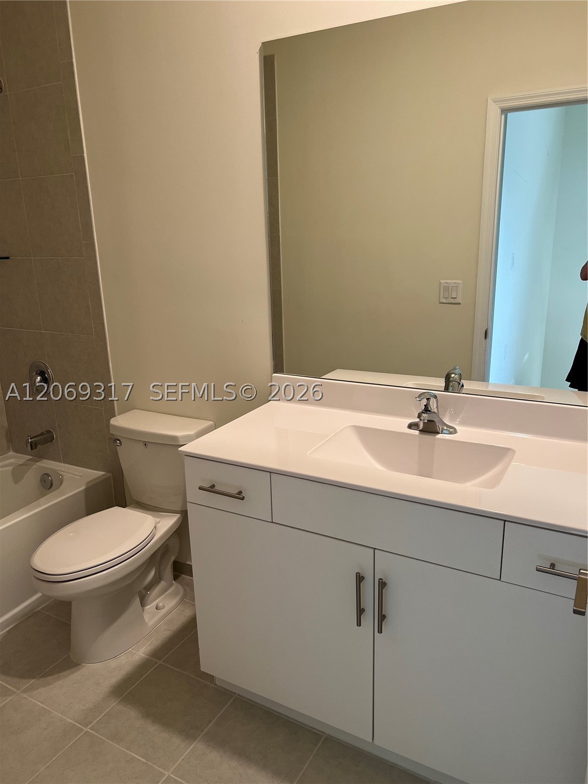 11447 W 34th Ct, Hialeah FL 33018