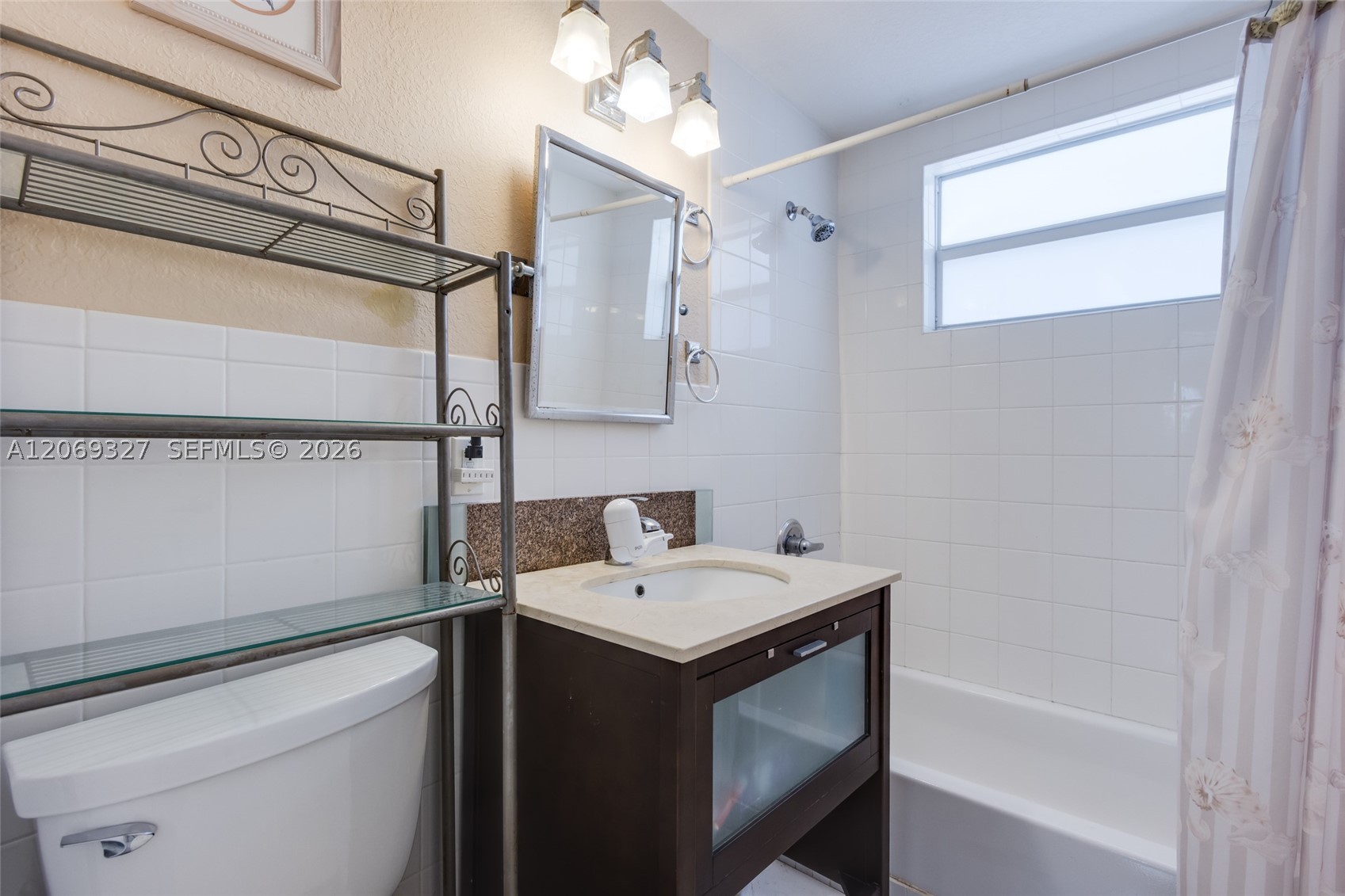 350 S Shore Dr #15, Miami Beach FL 33141