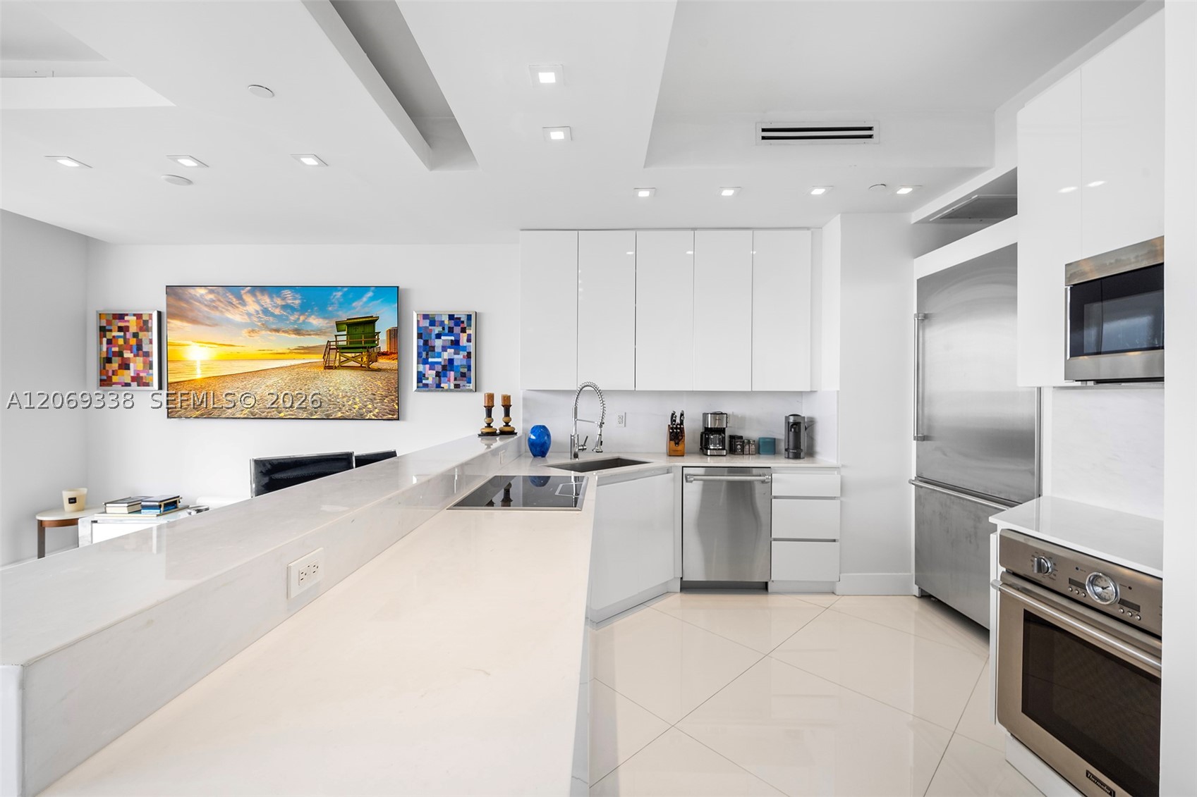 4779 Collins Ave #PH4306, Miami Beach FL 33140