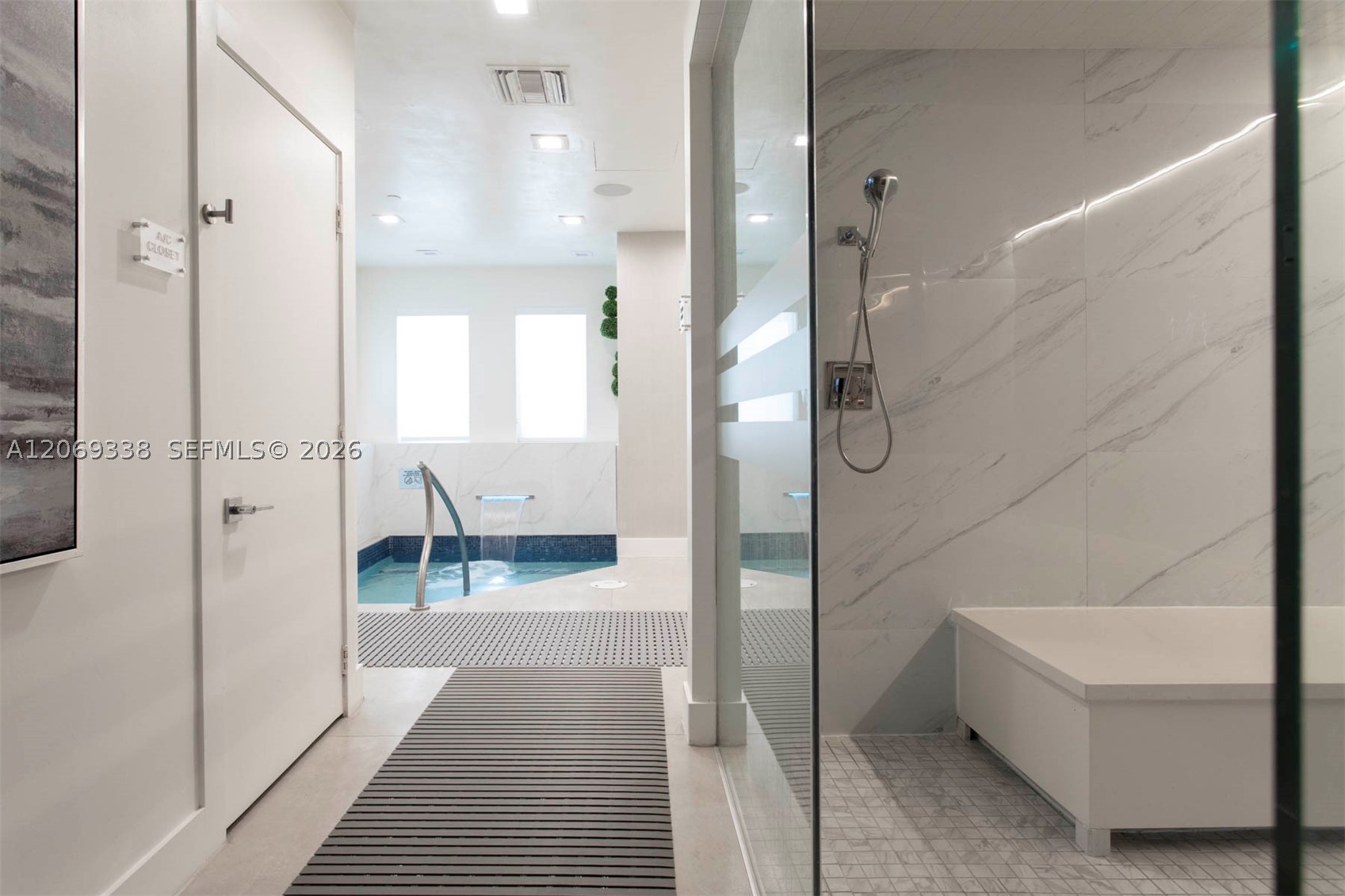 4779 Collins Ave #PH4306, Miami Beach FL 33140