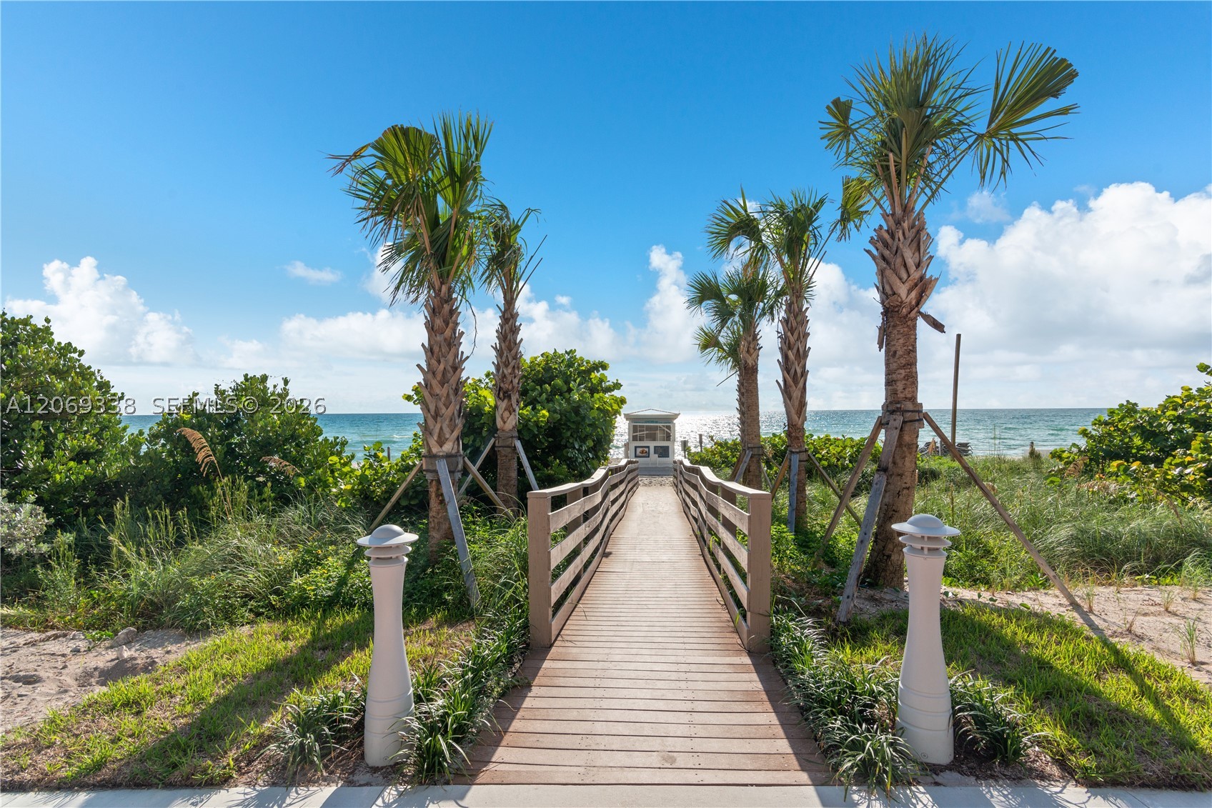 4779 Collins Ave #PH4306, Miami Beach FL 33140