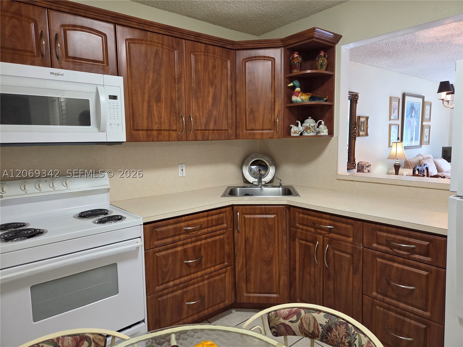 7707 Camino Real #209, Miami FL 33143