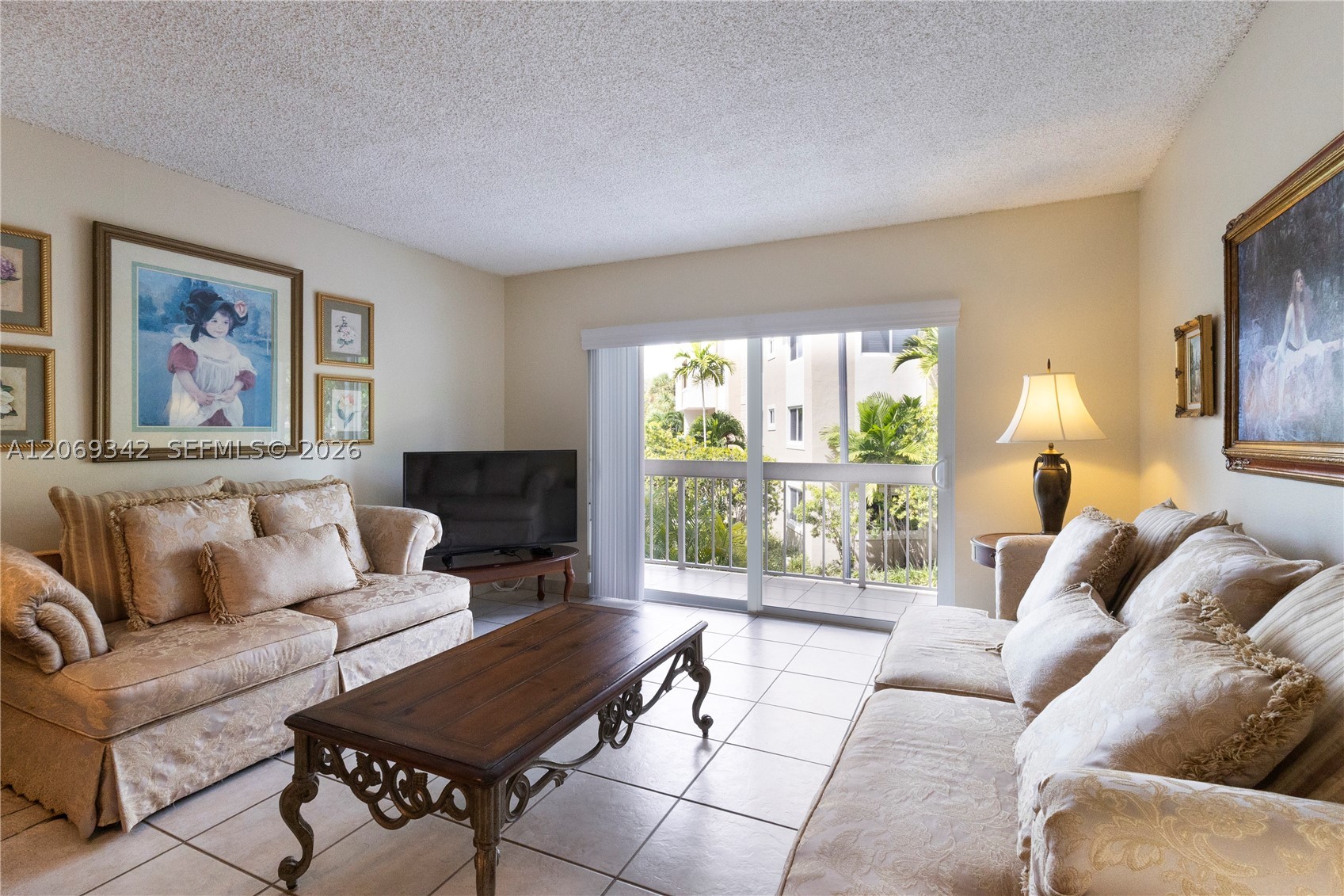 7707 Camino Real #209, Miami FL 33143