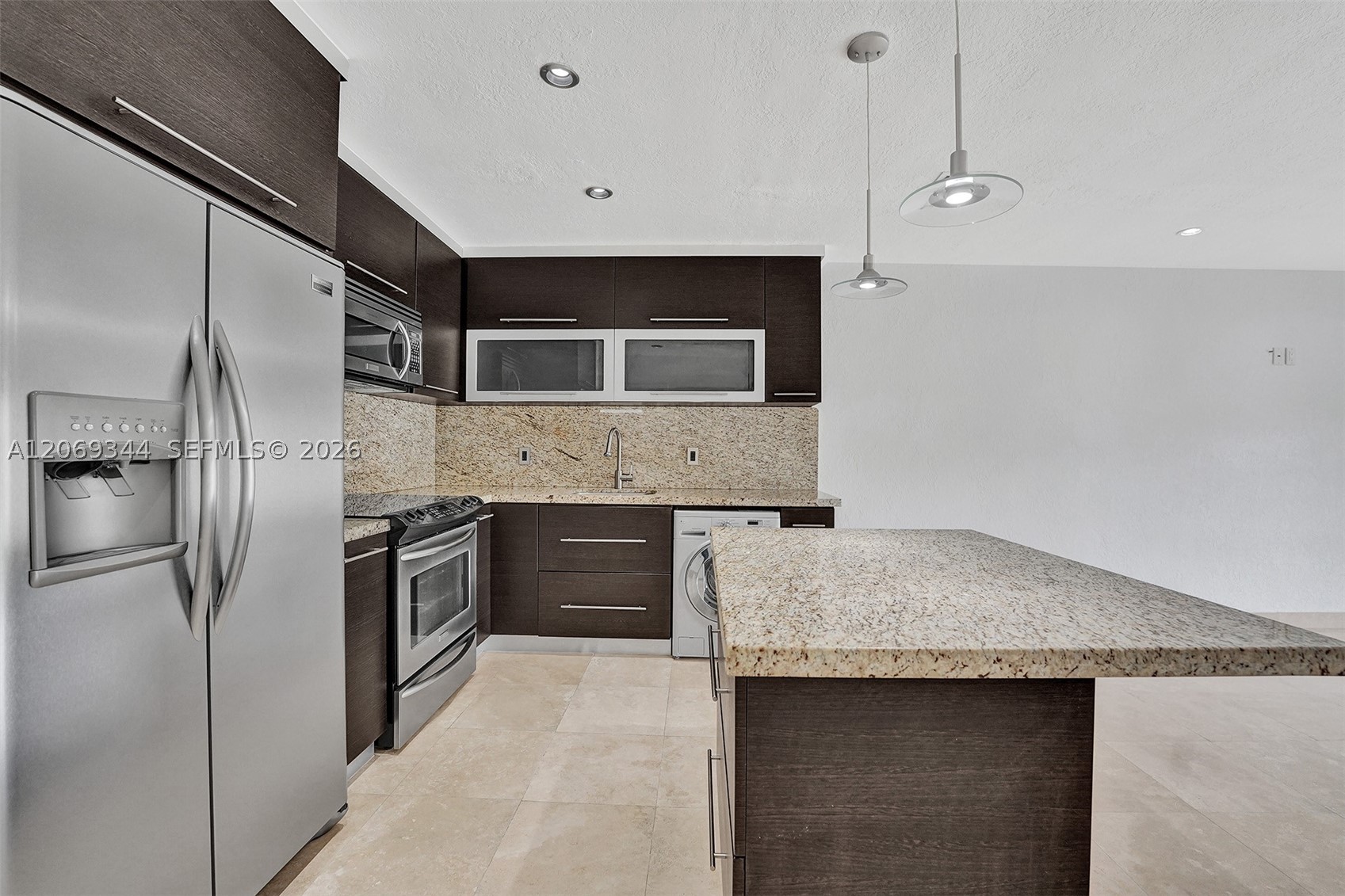7401 SW 82nd St #302S, Miami FL 33143