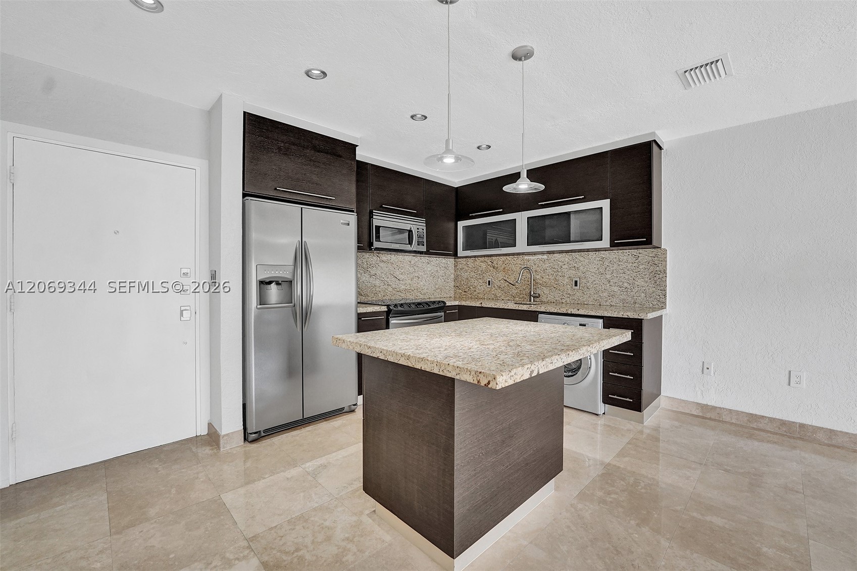 7401 SW 82nd St #302S, Miami FL 33143