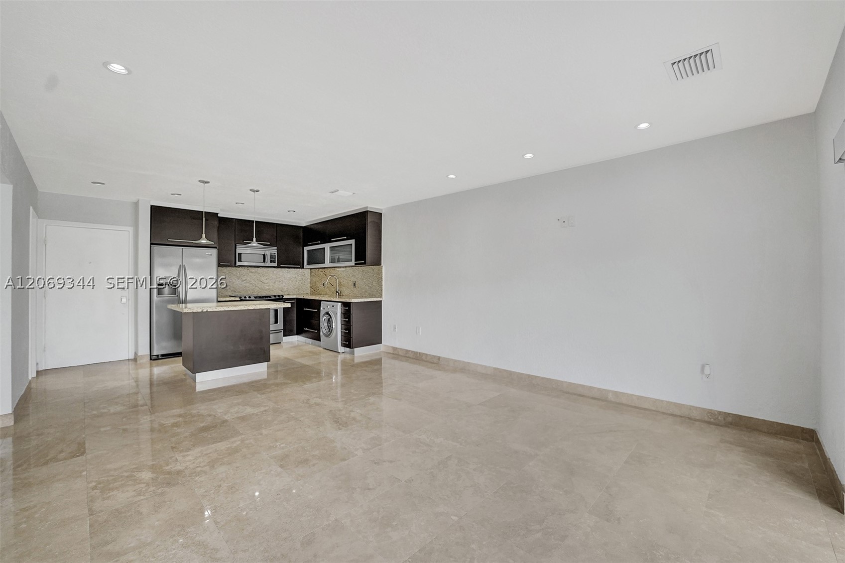 7401 SW 82nd St #302S, Miami FL 33143