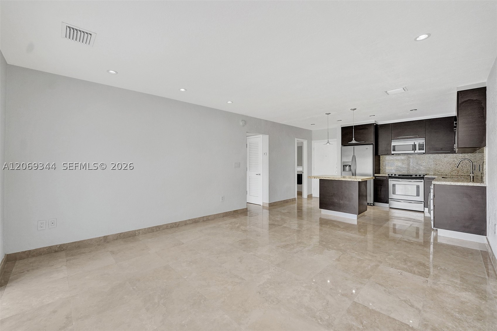 7401 SW 82nd St #302S, Miami FL 33143