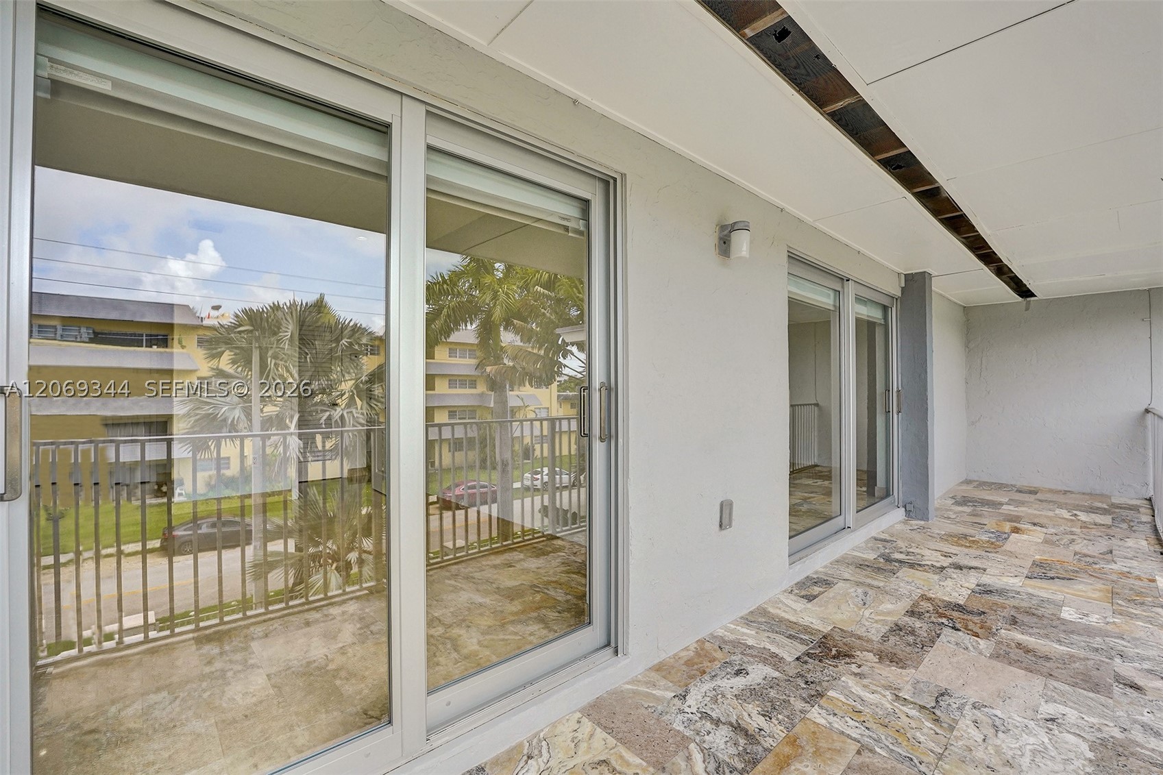 7401 SW 82nd St #302S, Miami FL 33143