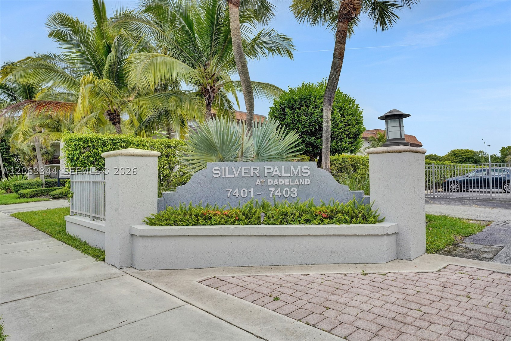 7401 SW 82nd St #302S, Miami FL 33143
