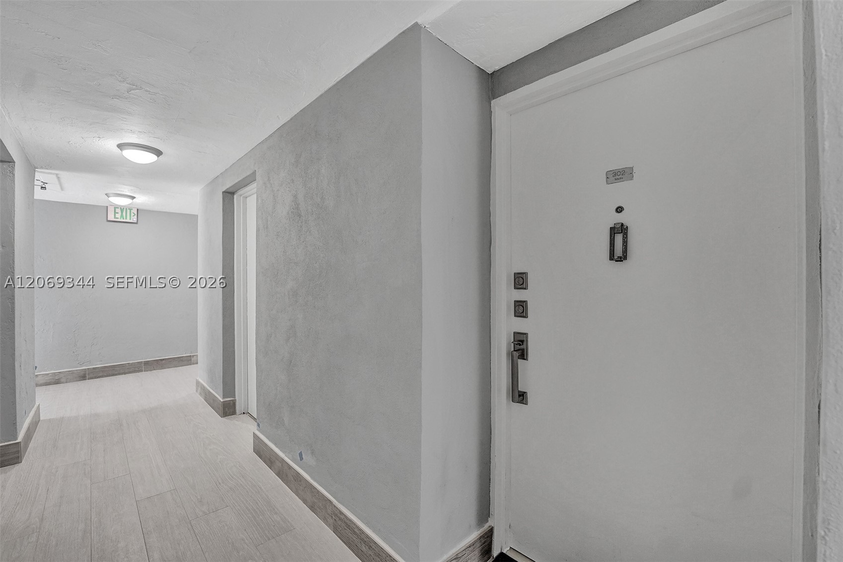 7401 SW 82nd St #302S, Miami FL 33143