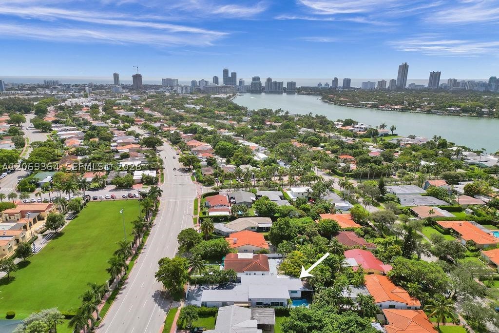 1750 71st St, Miami Beach FL 33141