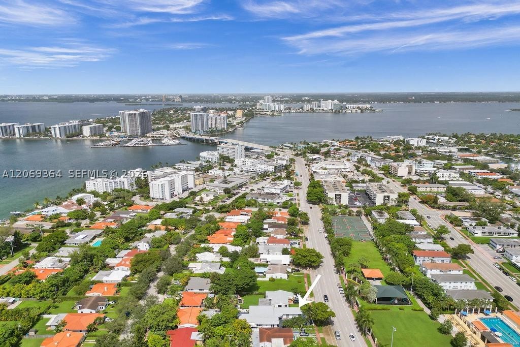 1750 71st St, Miami Beach FL 33141