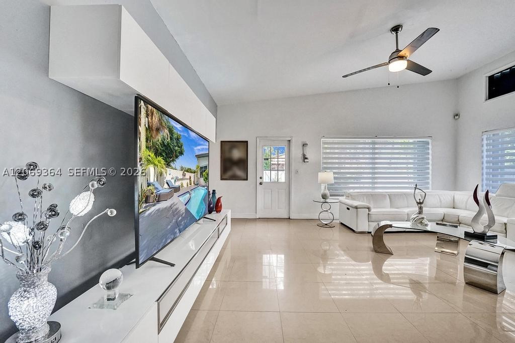 1750 71st St, Miami Beach FL 33141