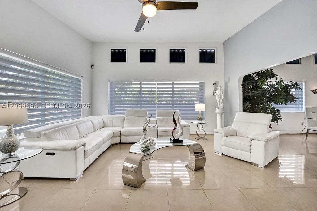 1750 71st St, Miami Beach FL 33141