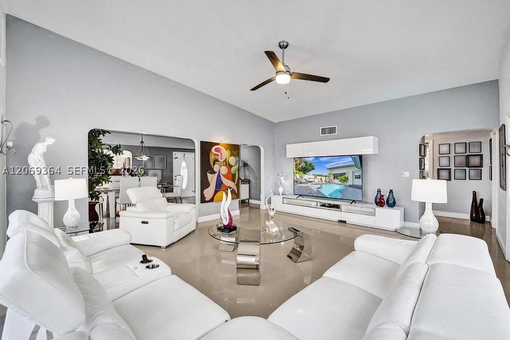 1750 71st St, Miami Beach FL 33141