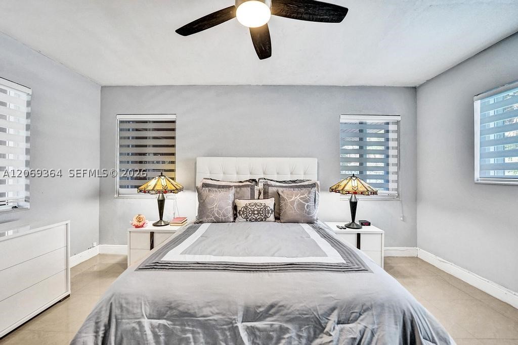 1750 71st St, Miami Beach FL 33141
