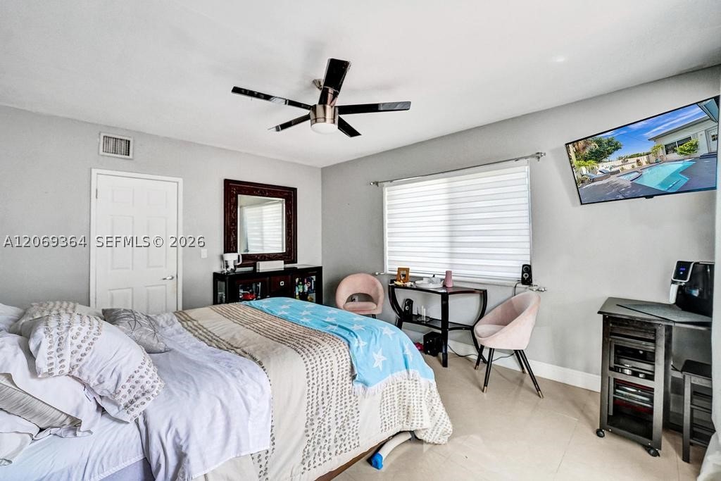 1750 71st St, Miami Beach FL 33141