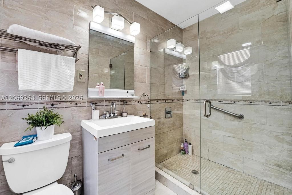 1750 71st St, Miami Beach FL 33141