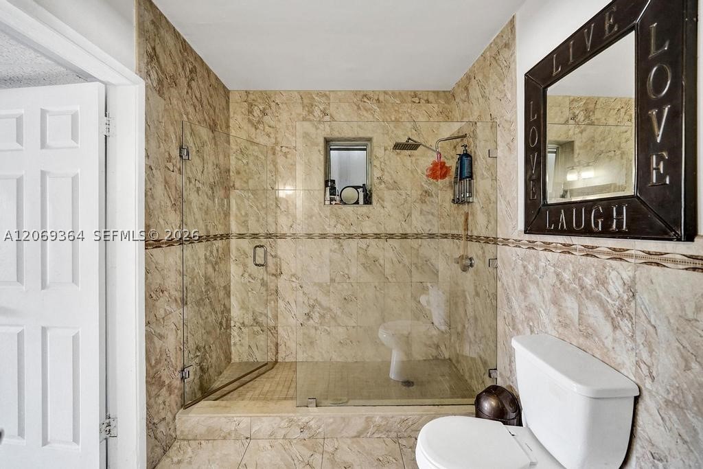 1750 71st St, Miami Beach FL 33141