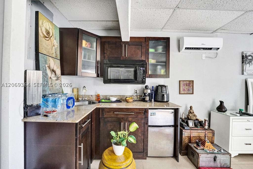 1750 71st St, Miami Beach FL 33141